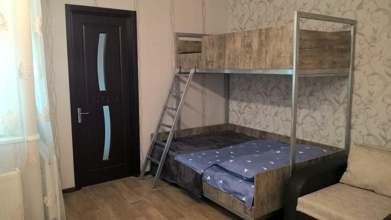 Эдем تبليسي المظهر الخارجي الصورة